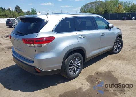 2019 Toyota Highlander Se from USA, damaged, VIN 5TDJZRFH5KS570670